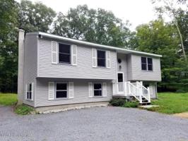 258 Clubhouse Dr