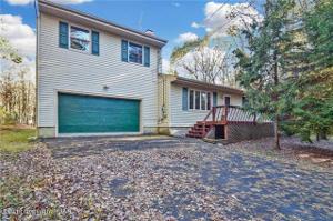 231 Holmes Way