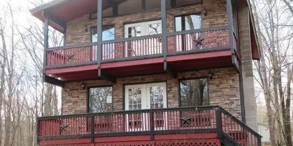 100 Coleridge Ter