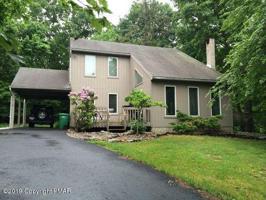 140 Clubhouse Dr