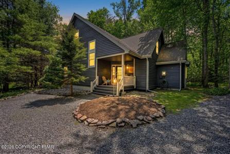 120 Mooncreek Lane