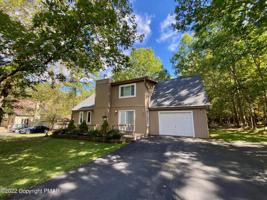 74 Byron Ln
