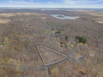 Oak Leaf Ln 25