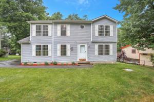 208 Birchwood Dr