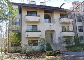 5 Midlake Dr UNIT 102