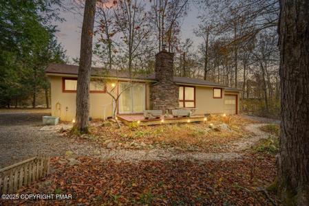4128 Hemlock Trail
