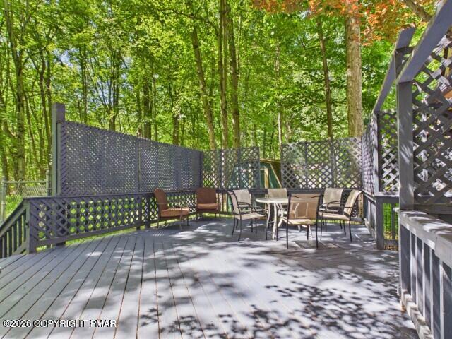 Image 2: 7803 Lake Shore Dr