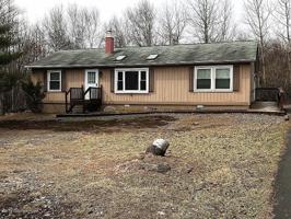 107 Acorn Ln