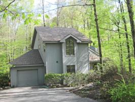 1242 Redwood Ter