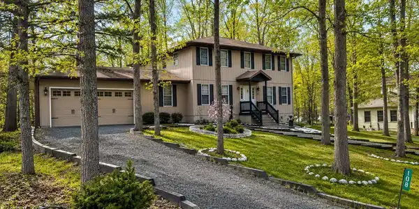 108 Hobbit Drive