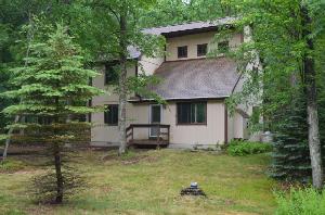 221 Eliot Ln