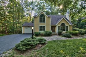 323 Eastshore Dr