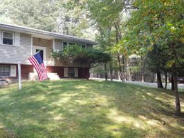 65 Hunter Ln