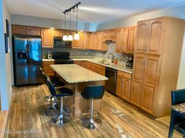 6 Gregory Pl