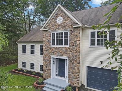 2704 Starlight Terrace