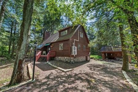 512 Sir Jeoffrey Court