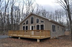 125 Spencer Ln