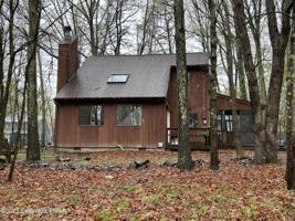 11 Hilltop Cir