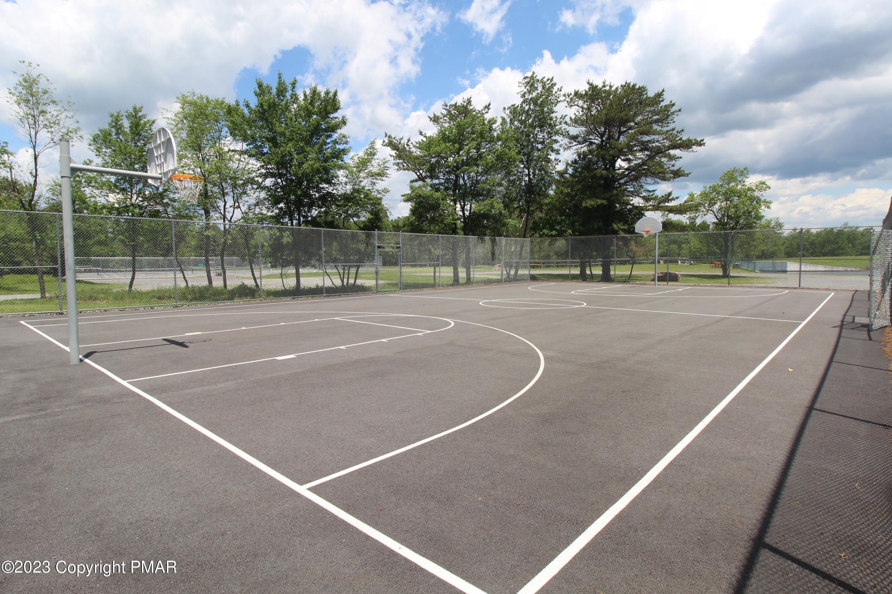 Image 1: Basket Ball Court