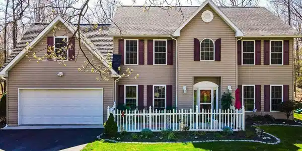 56 Ash dr