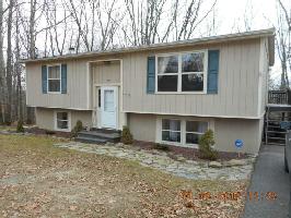 795 Clubhouse Drive