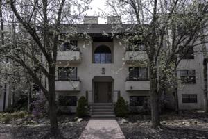 7/102 Midlake Dr