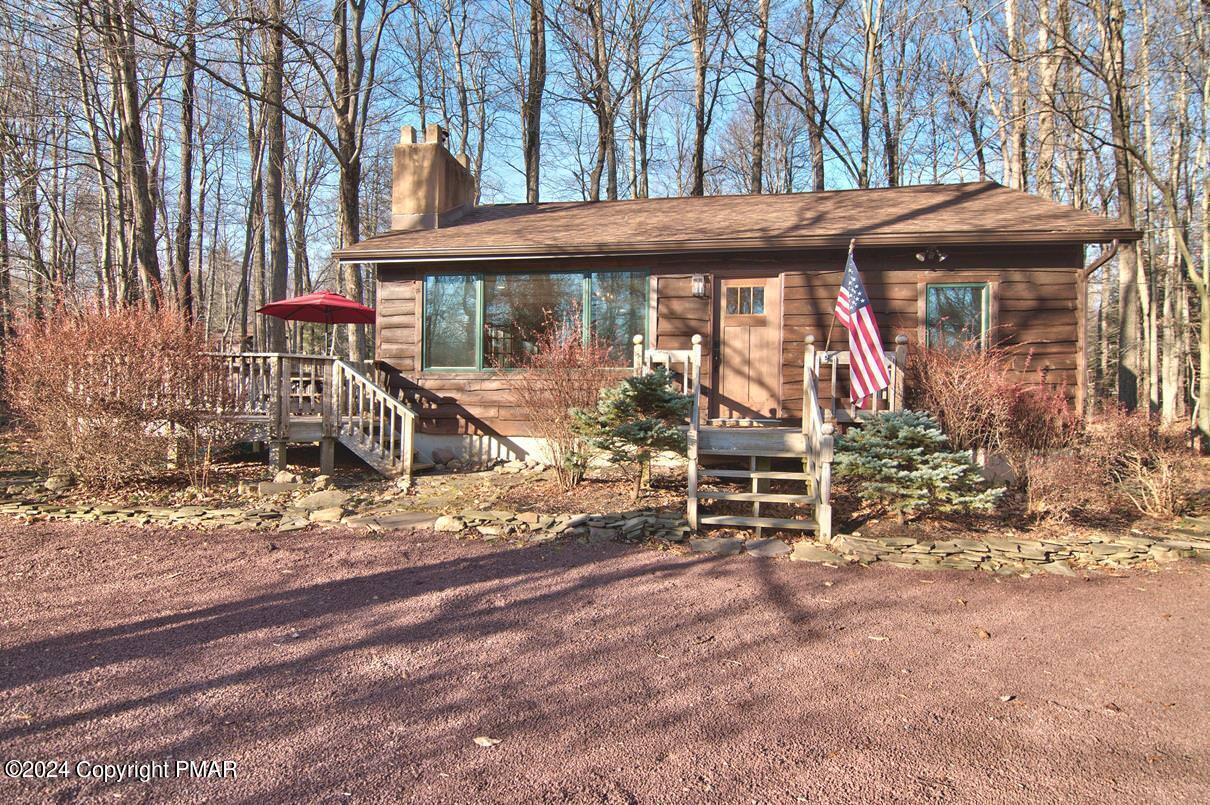 Image 1: cabin front facing