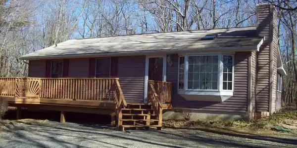 98 Honeysuckle Dr