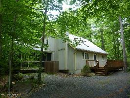 1185 Deer Run