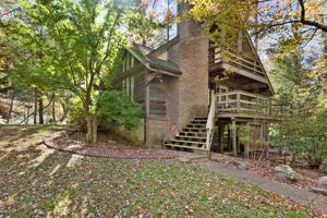 3139 Old Lake Ave