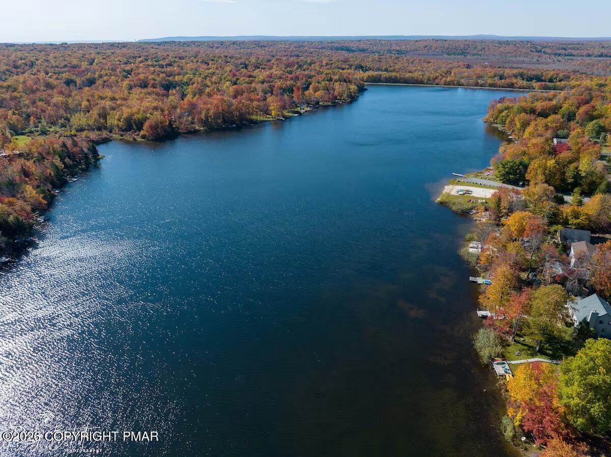 Image 3: Dresser Lake