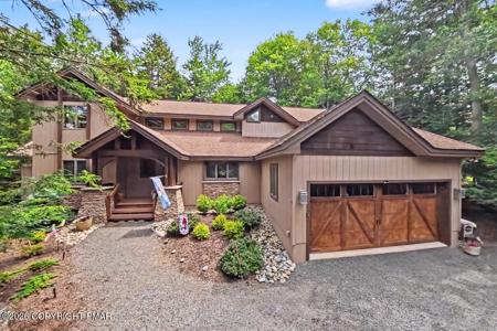 6135 Lakeview Drive