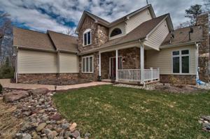 166 Wolf Hollow Rd