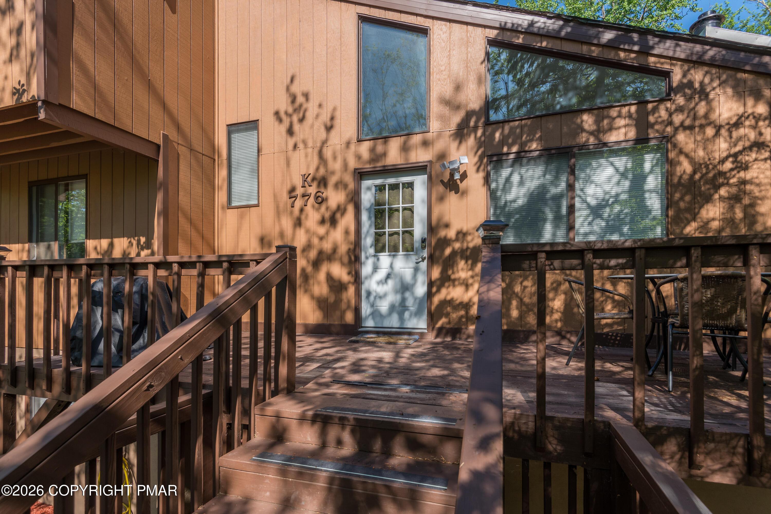 Image 2: 1783 rolling hills-1