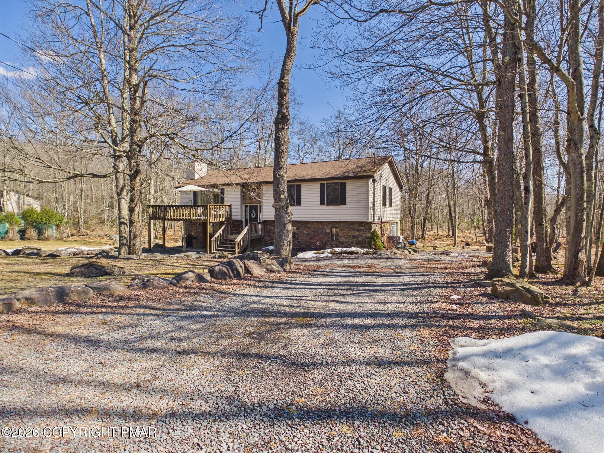 Image 3: CAM06255G6-PR0006-STILL006