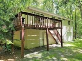 60 Spenser Ln
