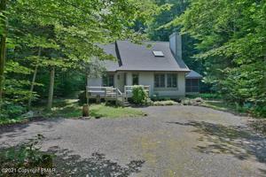 1367 Pine Cone Rd