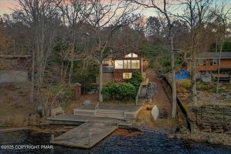 6361 Lakeshore Drive