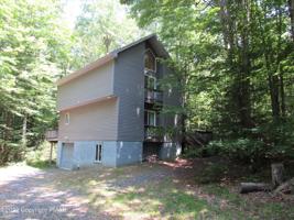 112 Cardinal Dr
