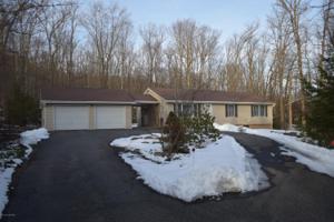 128 Crescent Dr