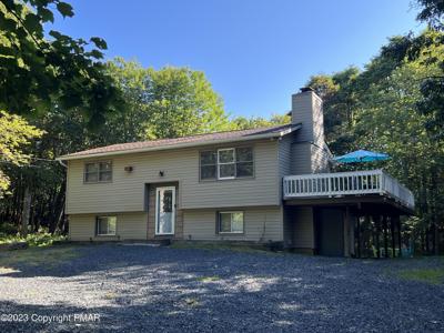 120 Ivy Way