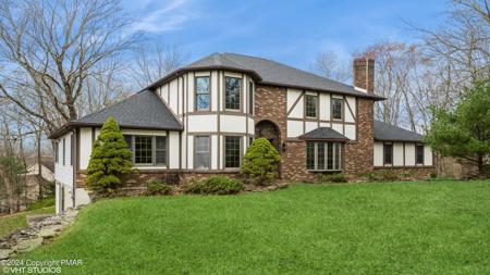 24 PLEASANT RIDGE Road