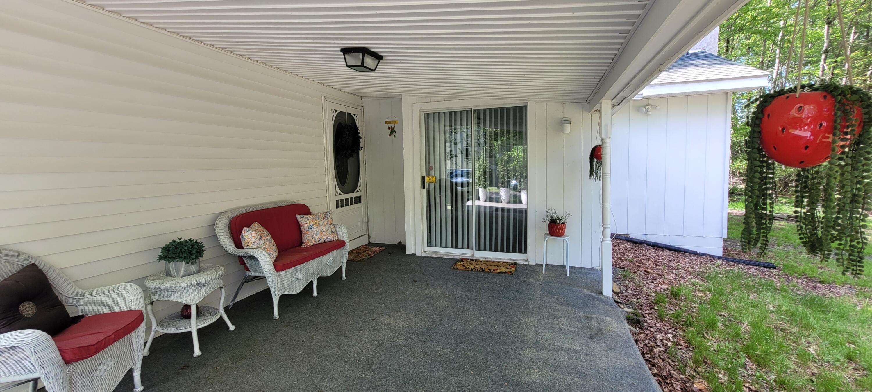 Image 2: porch