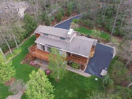 683 N North Lake Drive (Lakefront)