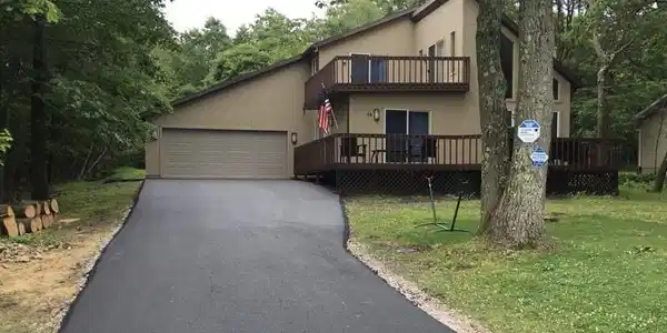 18 Midway Dr