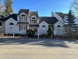 22 and 20 Mountainwoods Drive
