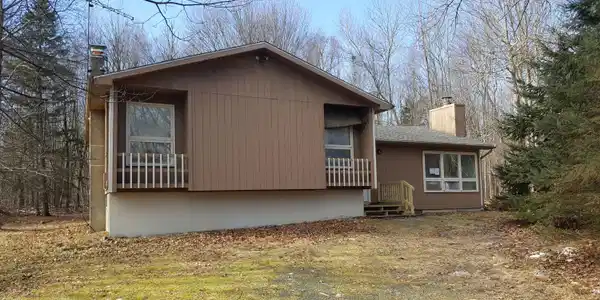 182 Southwynd Dr