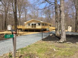 159 Marthas Ln