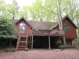 79 Crest Dr