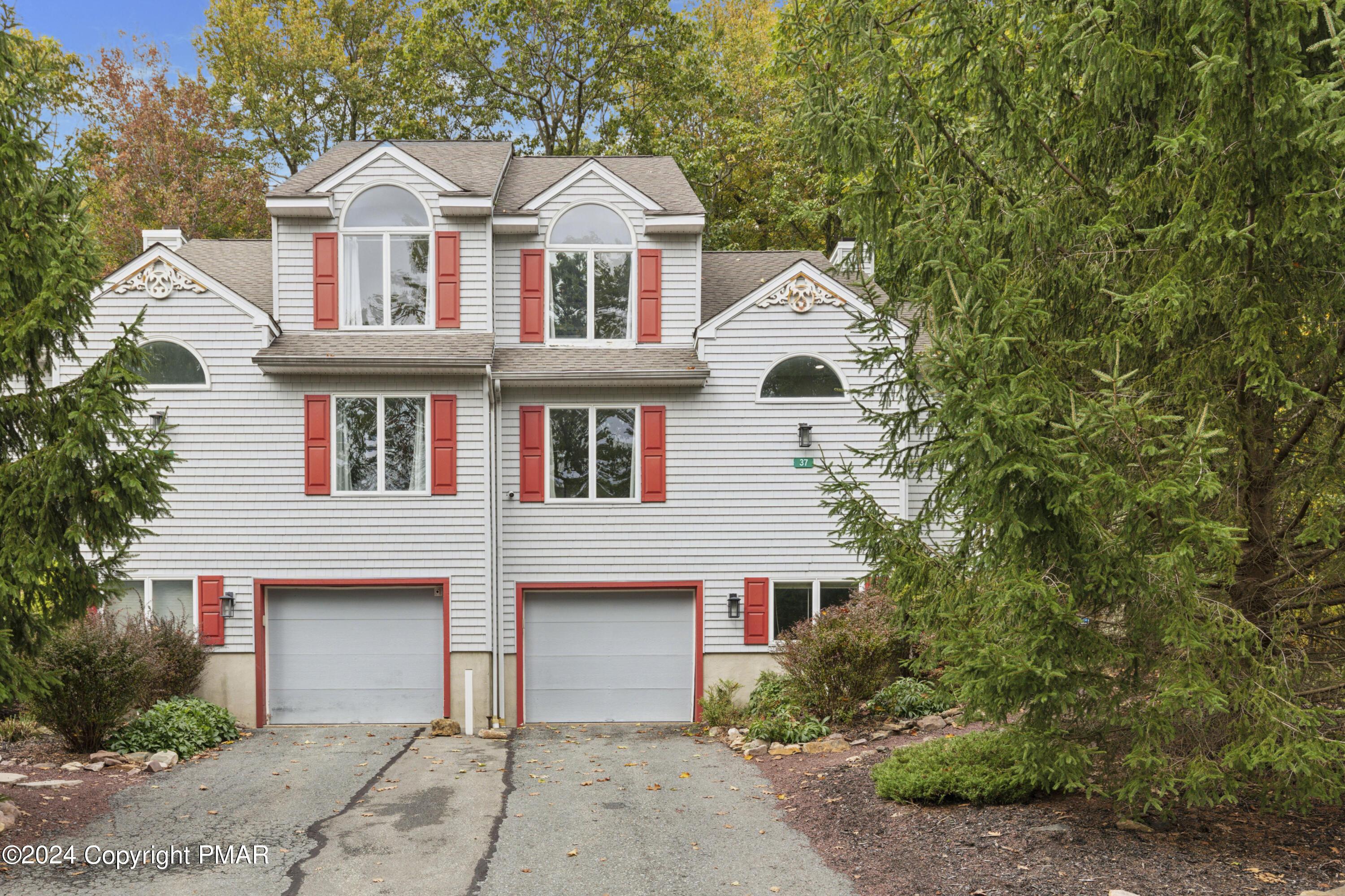 Image 2: 01-37 Summit Wind Drive01